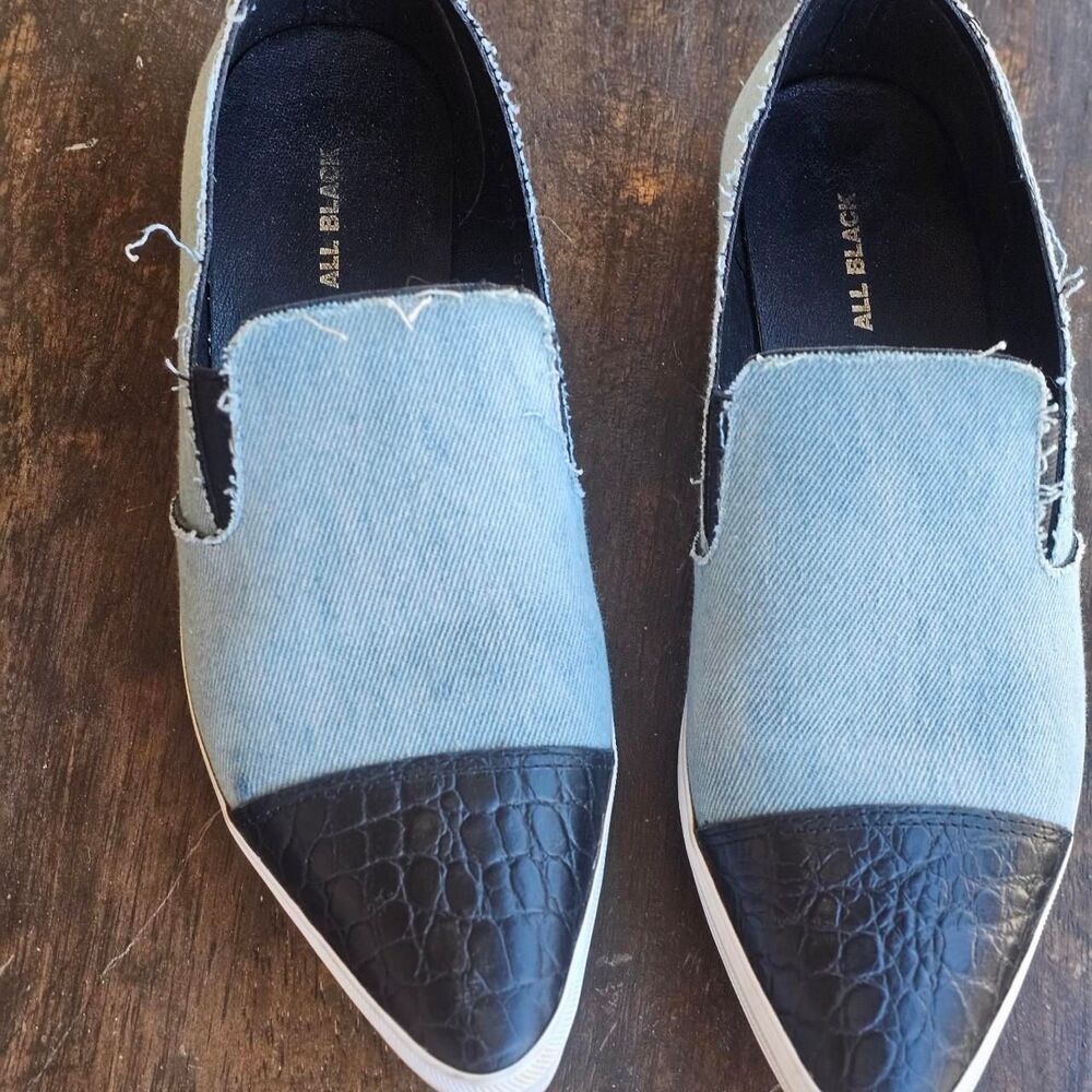 All-black Women's Black and Blue Loafers 7